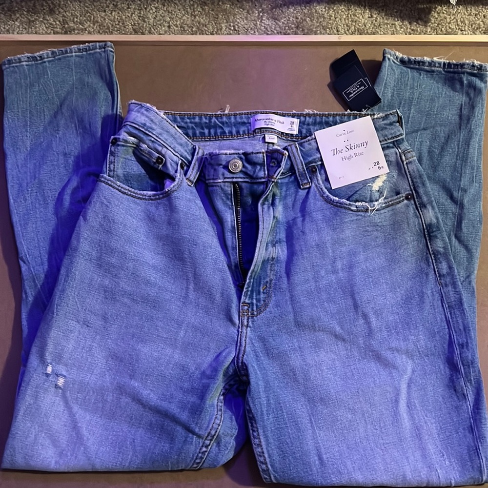 Brand New Abercrombie Skinny High Rise Jeans